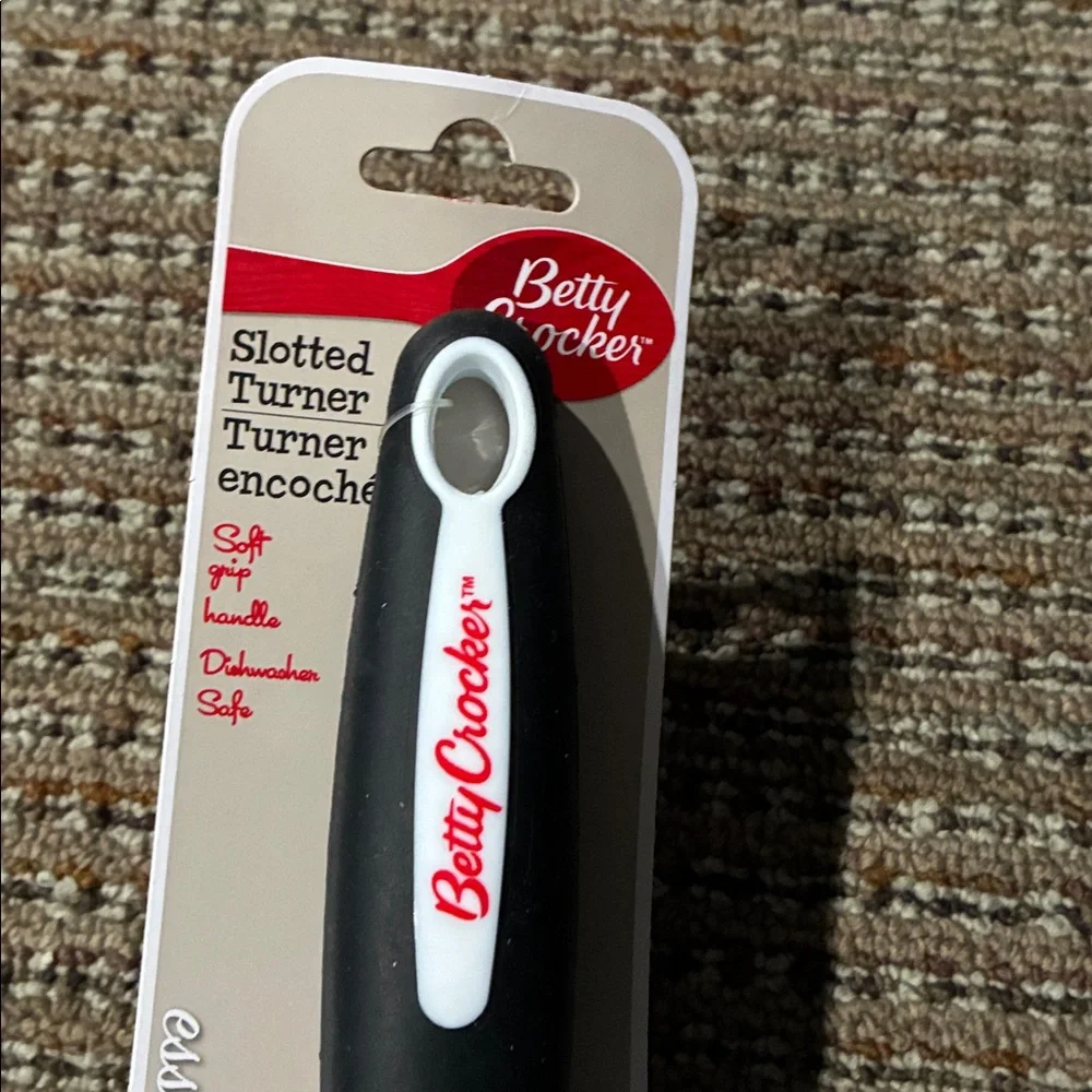 Betty Crocker Black & white slotted Kitchen Turner spatula cooking baking